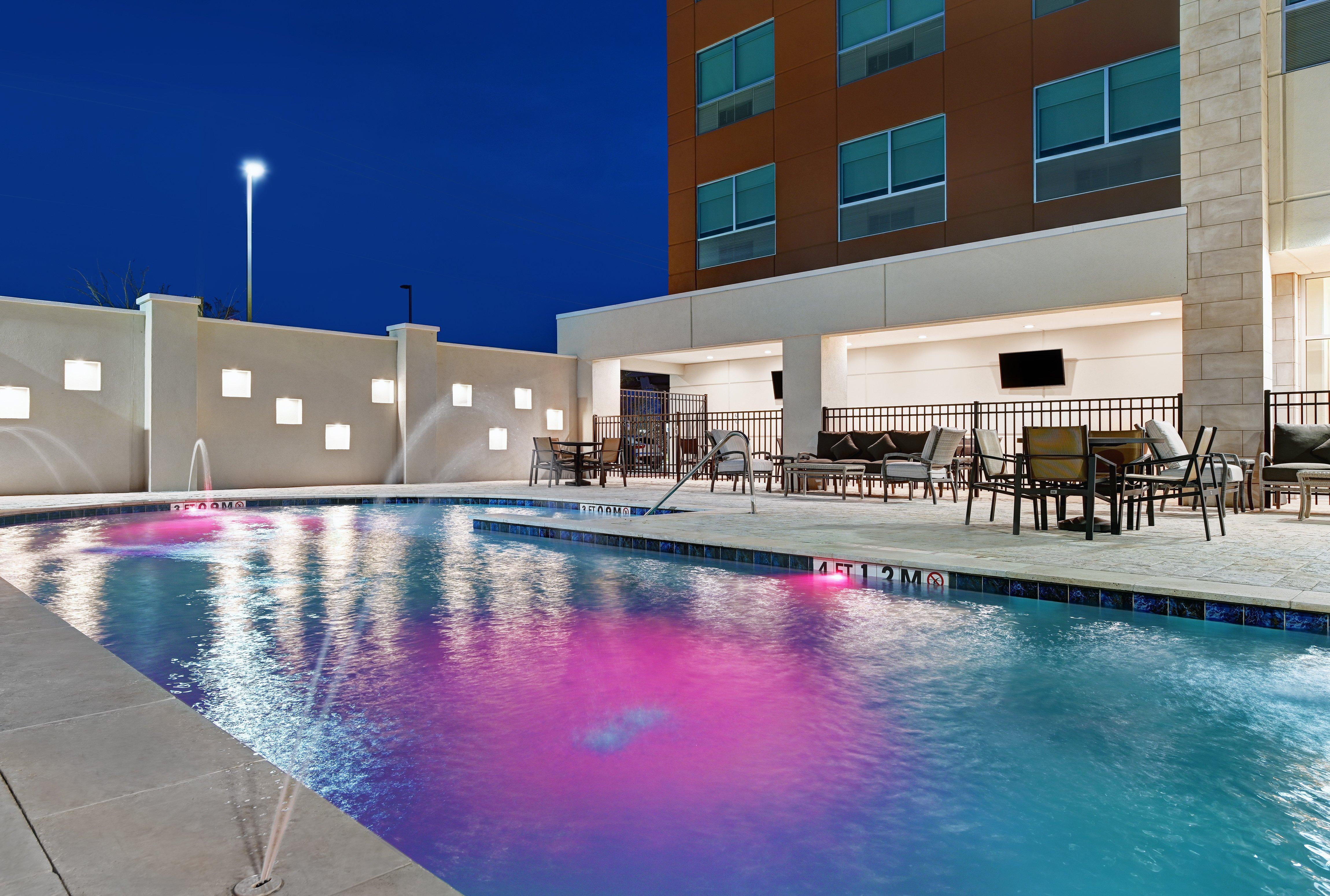 Holiday Inn Express & Suites Memorial - Citycentre By Ihg Х'юстон Екстер'єр фото